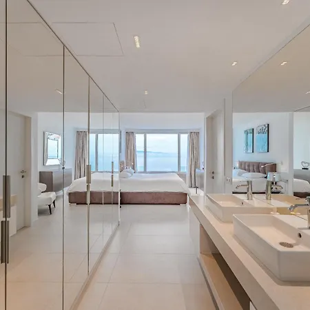 Διαμέρισμα Aquasuites Luxury Penthouse A02