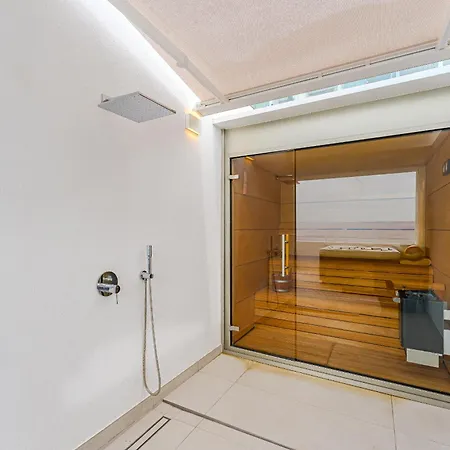 شقة Aquasuites Luxury Penthouse A02