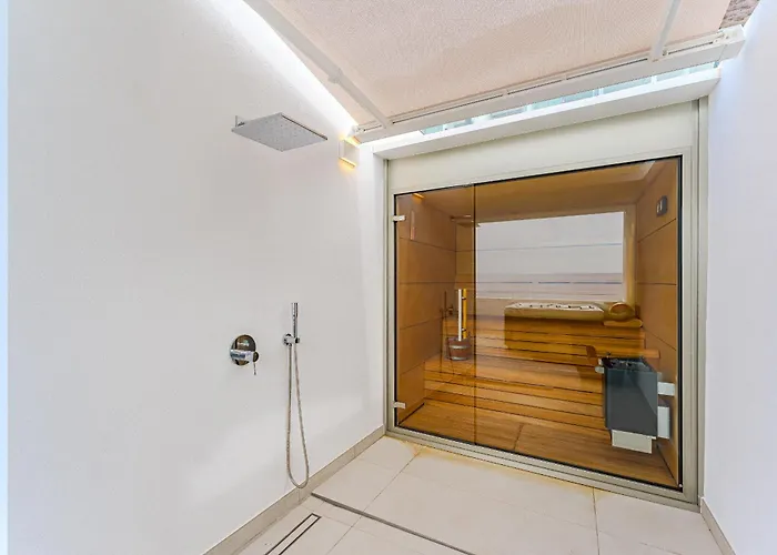 דירה Aquasuites Luxury Penthouse A02