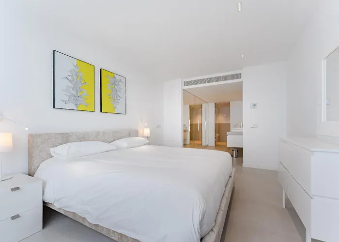 Aquasuites Luxury Penthouse A02 דירה