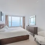 Aquasuites Luxury Penthouse A02 *